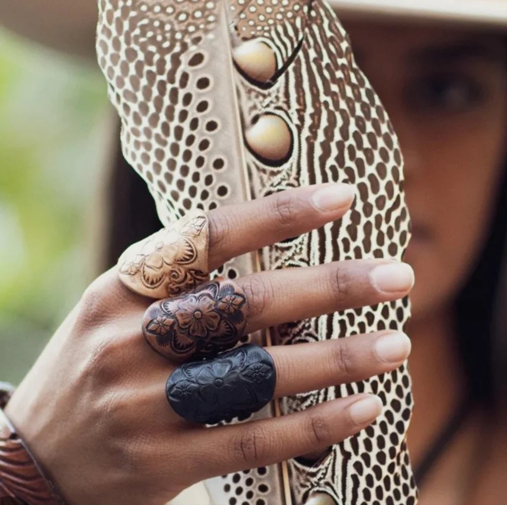 Buffalo Girl Labordite Cuff + Rings 🦄🖤 - Picture 2 of 16